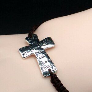 Adjustable Unisex Cross Bracelet Faith Love Hope NWOT
